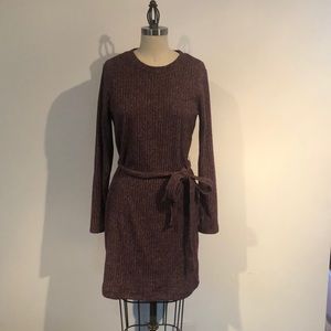 Stretch knit long sleeve dress